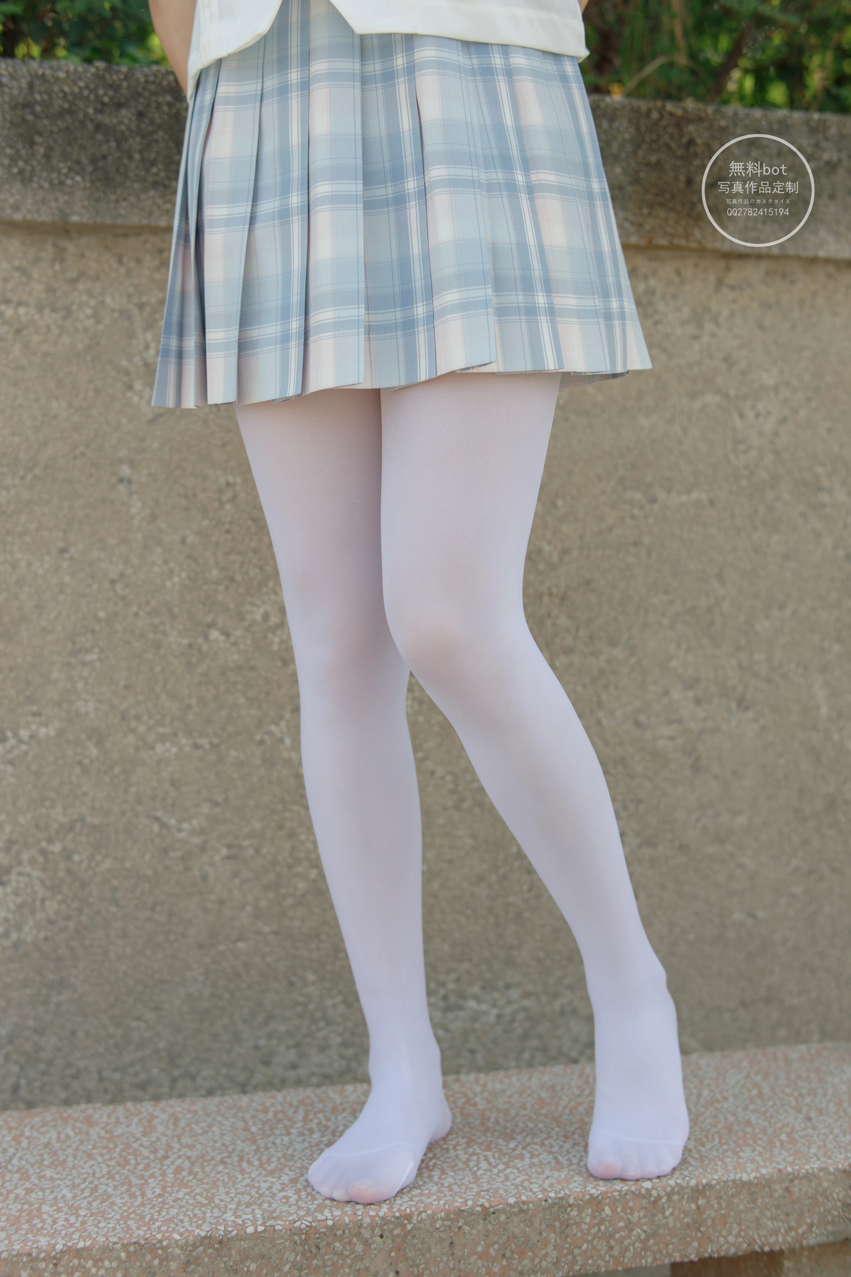 森萝财团 有料001  小兰 白丝JK制服少女 [64P]插图5